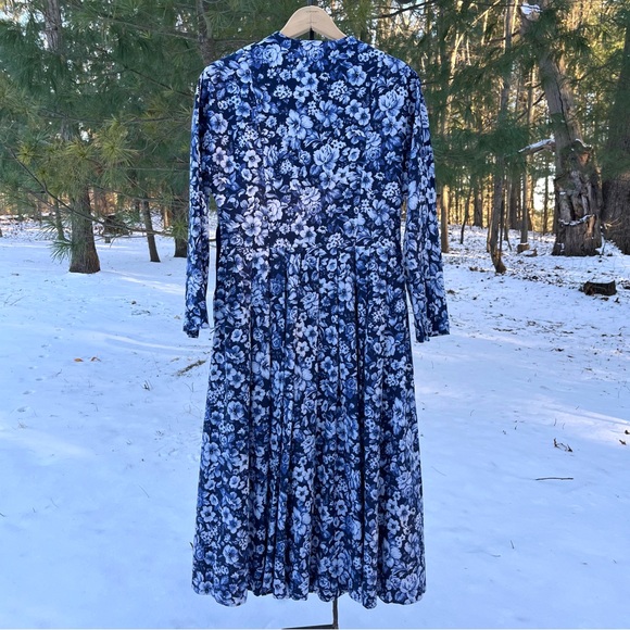 90s Laura Ashley Floral Dress - Picture 8 of 16